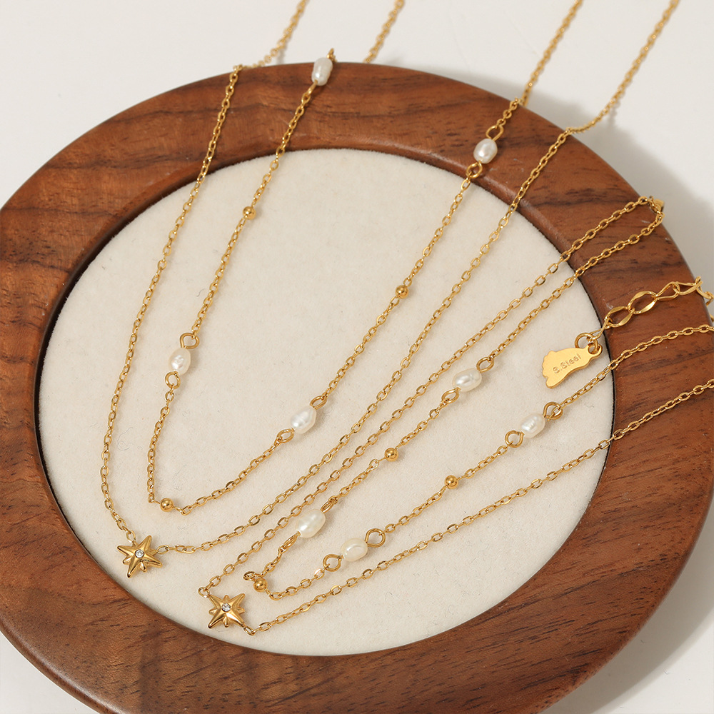 优雅镀金珍珠吊坠项链